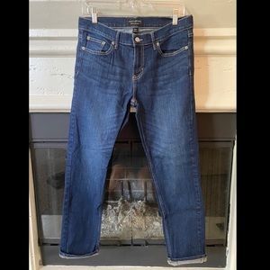 Banana Republic girlfriend jean, size 28/6